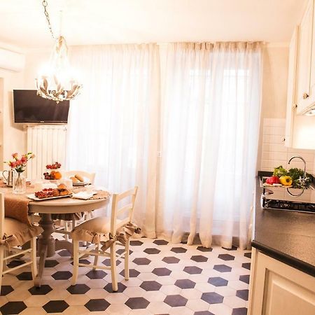 Luxury Apartment Residence La Fontana ルッカ エクステリア 写真