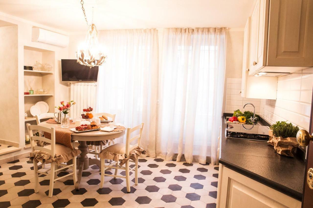 Luxury Apartment Residence La Fontana ルッカ エクステリア 写真